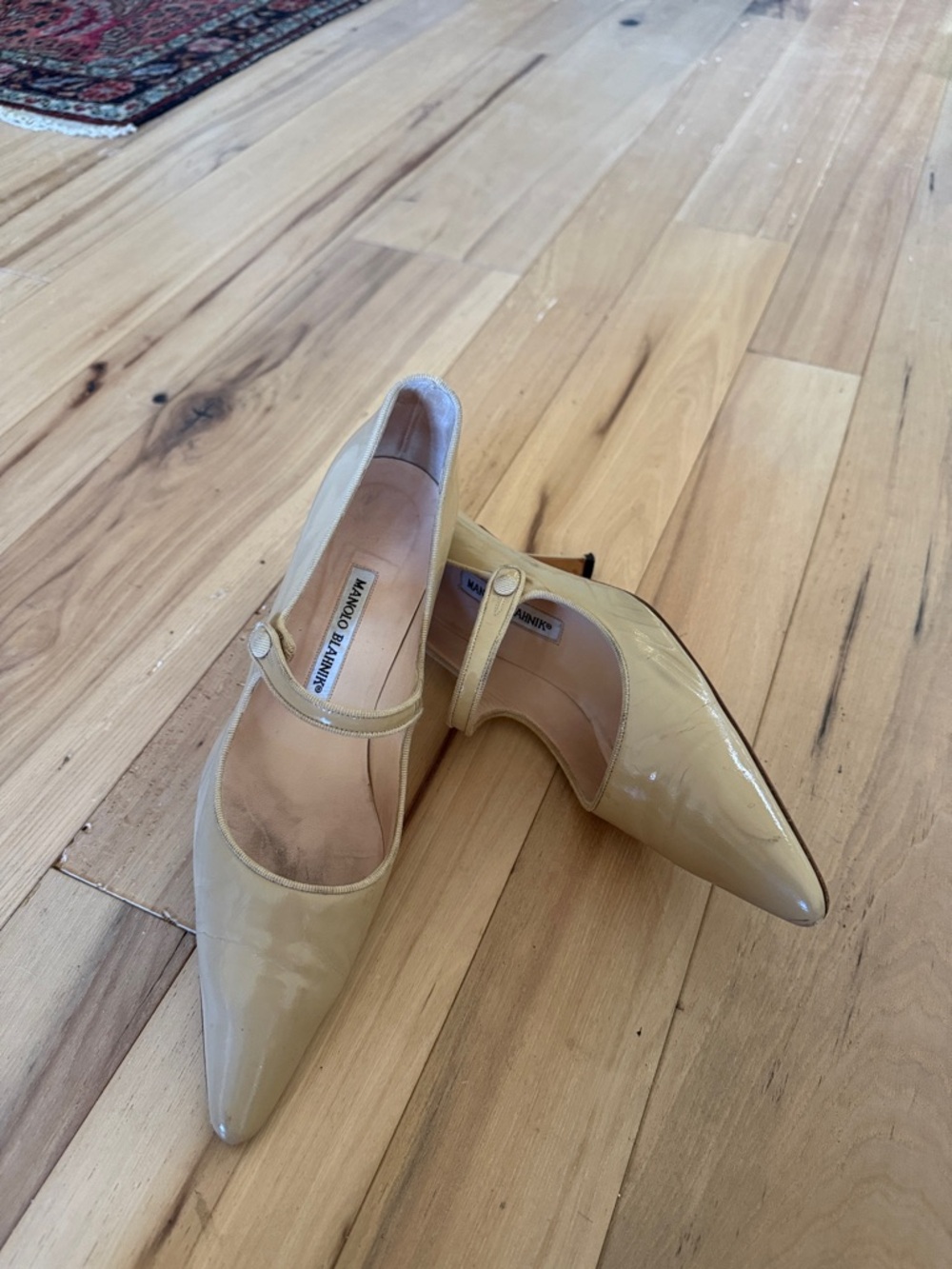 Manolo Blahnik Beige Patent Leather Mary Jane Heels